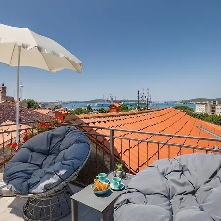Bay View *