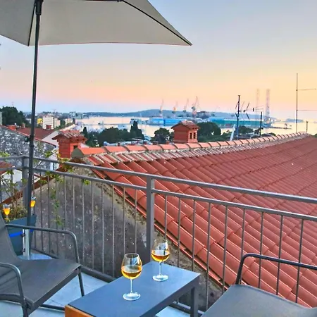 Bay View Pula