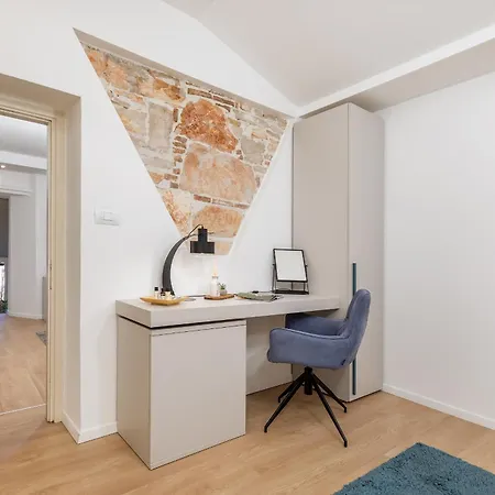 Apartment Bay View Pula